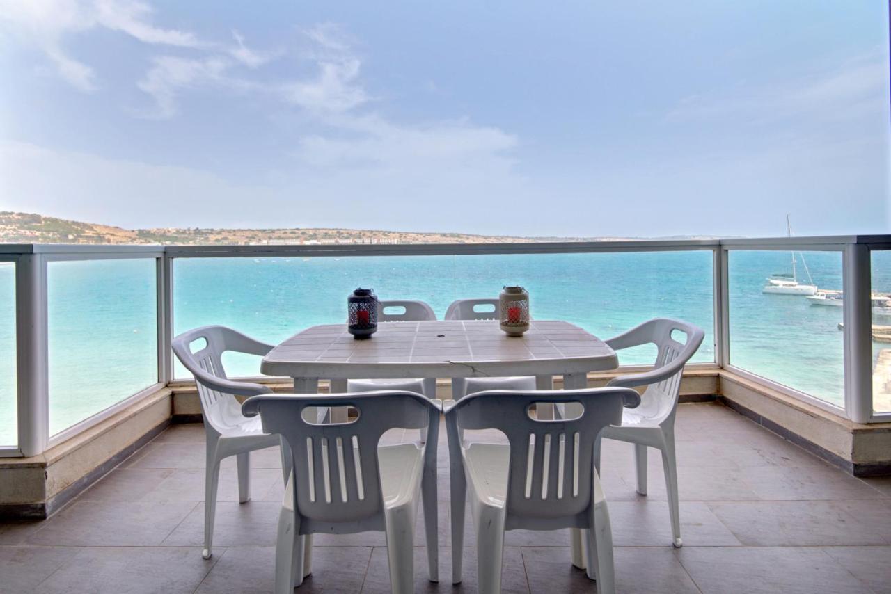 Beachfront Pretty Holiday Home Mellieha Luaran gambar