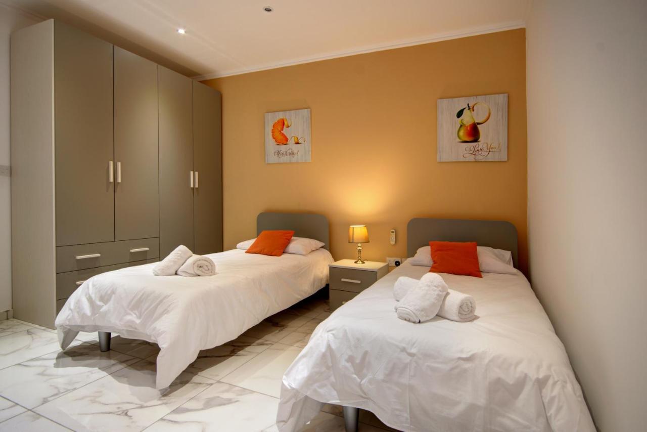 Beachfront Pretty Holiday Home Mellieha Luaran gambar