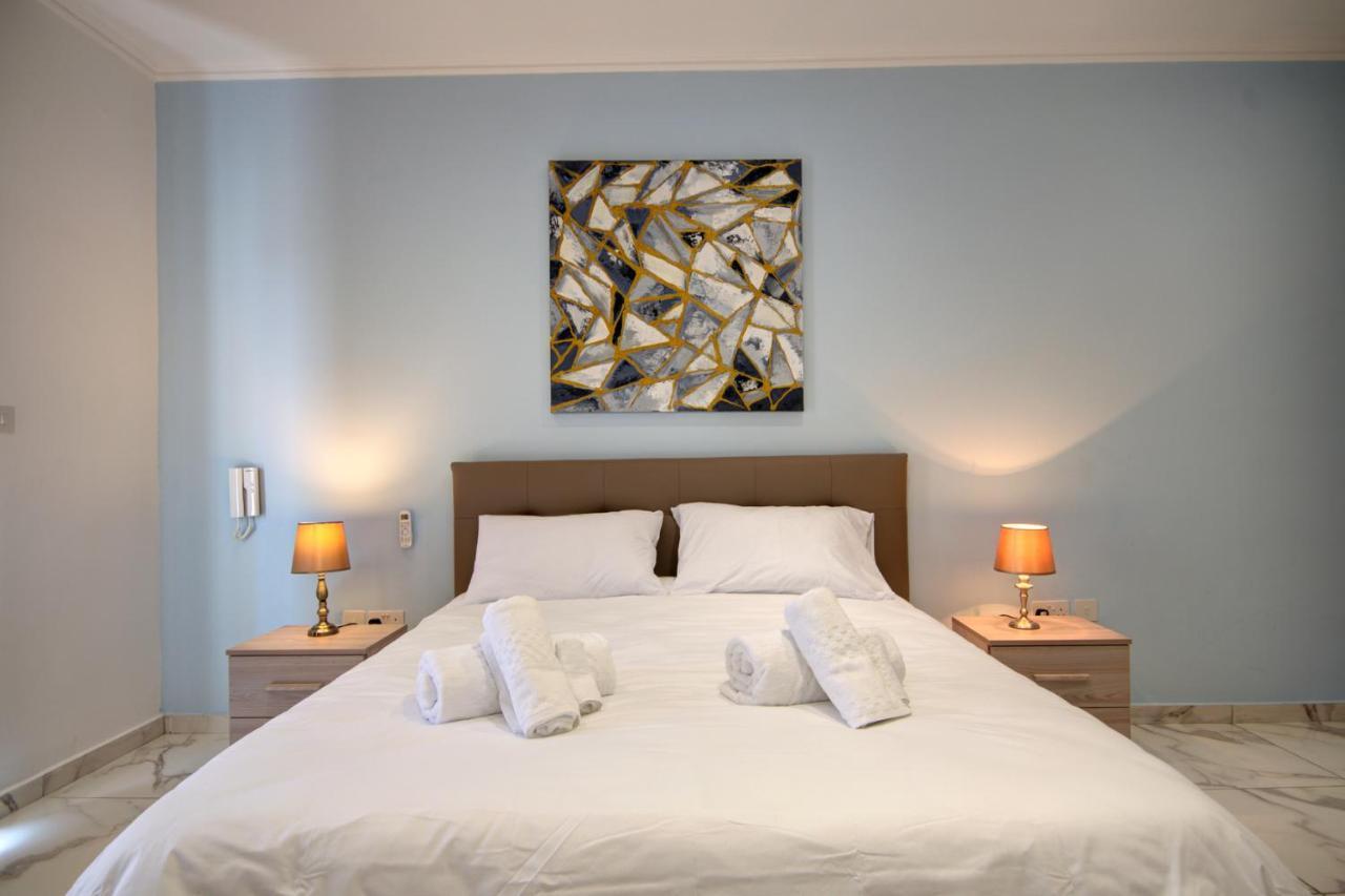 Beachfront Pretty Holiday Home Mellieha Luaran gambar
